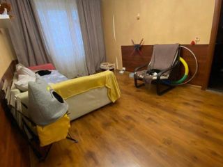 Продам трехкомнатную квартиру фото Москва