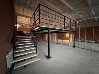 Продаю помещение под офис документы готовы с коммуникациями фото Москва