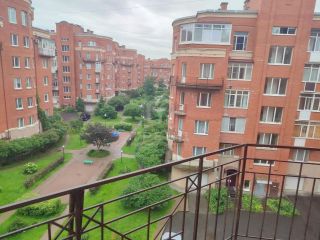 Продается двухкомнатная квартира взрослый собственник огороженная территория фото 18 Санкт-Петербург