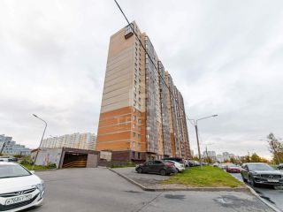 Продается трехкомнатная квартира с мебелью фото 24 Санкт-Петербург