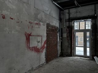 Продаю нежилое помещение имеется охрана с мебелью фото 7 Москва