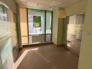 Сдается офисное помещение проходное место на первой линии фото 2 Москва