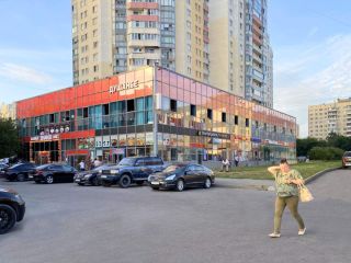 Сдаю помещение свободного назначения панорамные окна отдельный вход фото Санкт-Петербург