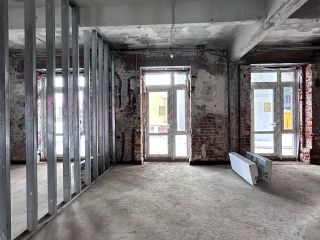 Продам нежилое помещение рассрочка имеется охрана фото Москва