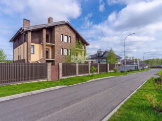 Продаю блочный дом с коммуникациями подключена канализация фото Мытищи