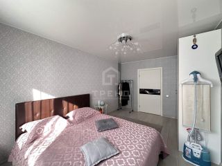 Продается трехкомнатная квартира в отличном состоянии с мебелью фото 18 Санкт-Петербург
