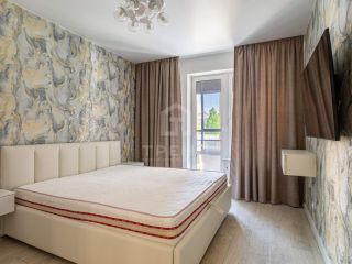 Продам 2 комнатную квартиру установлены натяжные потолки видеонаблюдение фото 3 Санкт-Петербург