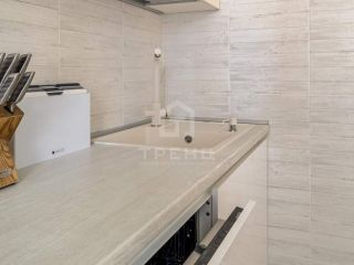Продам 2 комнатную квартиру установлены натяжные потолки видеонаблюдение фото 9 Санкт-Петербург