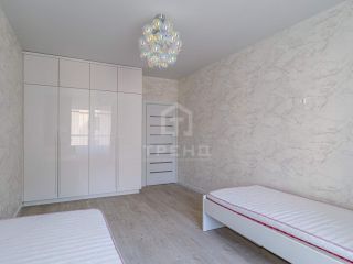 Продам 2 комнатную квартиру установлены натяжные потолки видеонаблюдение фото 17 Санкт-Петербург