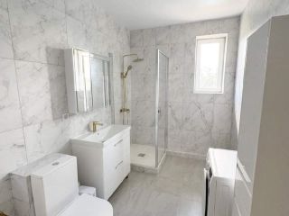 Продам дом с коммуникациями рядом асфальт фото 15 Москва