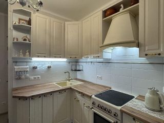 Продам двухкомнатную квартиру взрослый собственник с мебелью фото 4 Москва