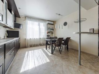 Продается 2 комн. квартира евроремонт фото 2 Санкт-Петербург