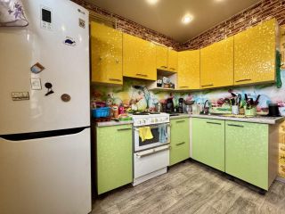 Продам трехкомнатную квартиру фото Санкт-Петербург
