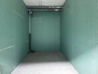 Продаю помещение свободного назначения с коммуникациями отдельный вход фото 2 Москва