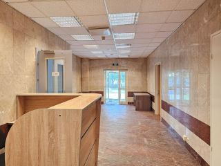 Продам помещение свободного назначения имеется круглосуточная охрана отдельный вход фото 43 Москва