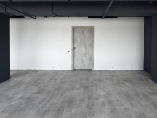 Продам помещение свободного назначения свободного назначения с коммуникациями фото 5 Москва