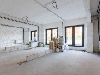 Продается нежилое помещение с коммуникациями отдельный вход фото 2 Москва