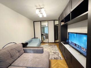 Продается 2 комн. квартира с мебелью евроремонт фото 2 Москва