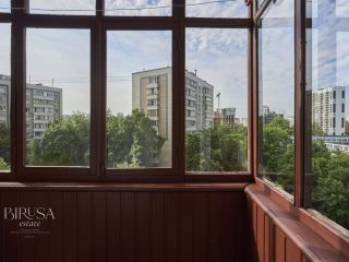 Продается двухкомнатная квартира удобное расположение с мебелью фото 8 Москва