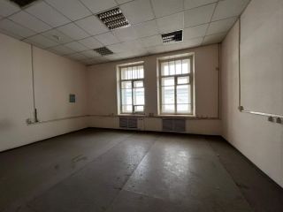 Продам офис с коммуникациями требуется ремонт фото 2 Москва