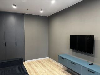 Продается 2 комн. квартира установлены натяжные потолки фото 11 Москва