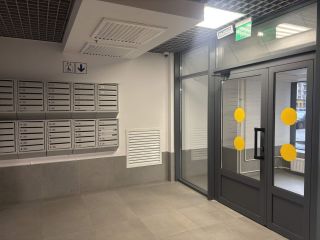 Продается 2 комн. квартира установлены натяжные потолки фото 24 Москва