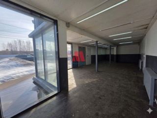 Сдается помещение свободного назначения на первой линии фото Ярославль