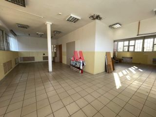 Продаю помещение свободного назначения на первой линии фото 2 Ярославль