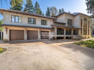 Продам кирпичный дом свободного назначения фото 2 Солнечногорск