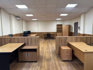 Сдается офис рядом асфальт с мебелью фото 9 Ярославль