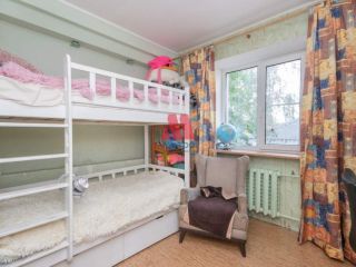 Продаю двухкомнатную квартиру взрослый собственник пластиковые окна фото Ярославль