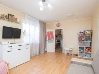 Продаю двухкомнатную квартиру взрослый собственник пластиковые окна фото 5 Ярославль