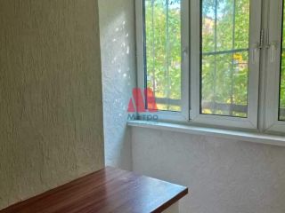 Продам трехкомнатную квартиру установлены натяжные потолки пластиковые окна фото 11 Ярославль