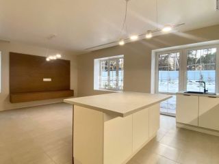 Продам кирпичный дом с коммуникациями свободного назначения фото 8 Видное