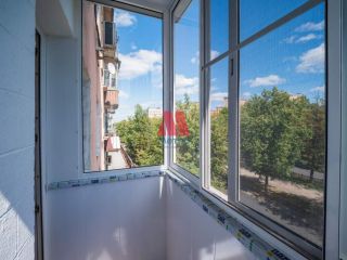 Продается двухкомнатная квартира взрослый собственник с мебелью фото 15 Ярославль