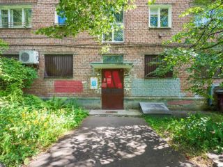 Продается двухкомнатная квартира взрослый собственник с мебелью фото 19 Ярославль