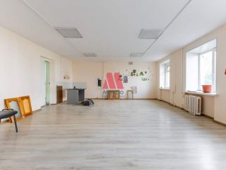 Продам нежилое помещение огороженная территория подключена канализация фото 4 Ярославль
