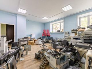 Продам нежилое помещение огороженная территория подключена канализация фото 17 Ярославль