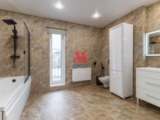 Продаю кирпичный дом в отличном состоянии имеется скважина фото 21 Ярославль
