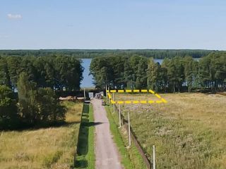 Продаю земельный участок имеется охрана подведено электричество фото Выборг