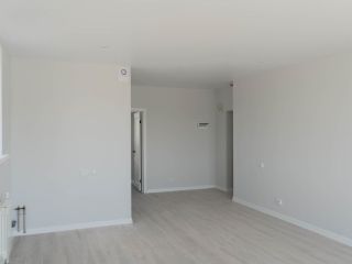 Продам однокомнатную квартиру с коммуникациями фото Сп. Новинки
