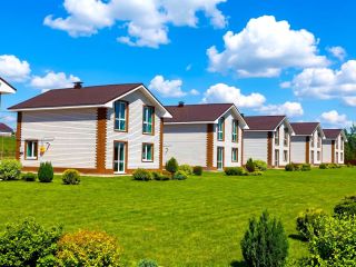 Продается блочный дом установлены натяжные потолки имеется скважина фото Богородск