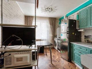 Продам трехкомнатную квартиру с мебелью фото 2 Санкт-Петербург