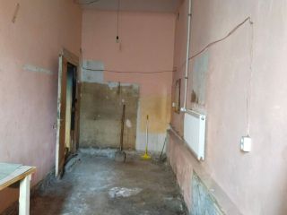Продаю офисное помещение с коммуникациями требуется ремонт фото 8 Санкт-Петербург