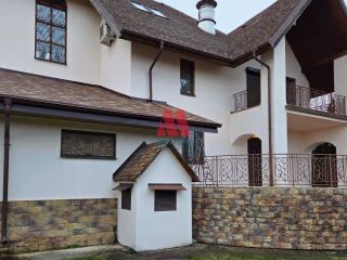 Продаю кирпичный коттедж имеется баня асфальтная дорога фото 3 Ярославль