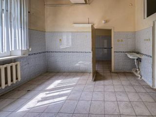 Продам помещение под офис отдельный вход требуется ремонт фото 20 Липецк