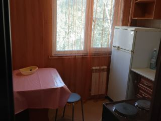 Сдам 1 комнатную квартиру косметический ремонт на длительный срок с мебелью фото 4 Новосибирск