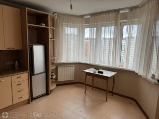 Продаю трехкомнатную квартиру фото 2 Москва