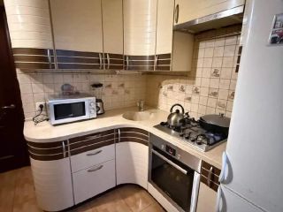 Продаю двухкомнатную квартиру с мебелью фото 2 Москва