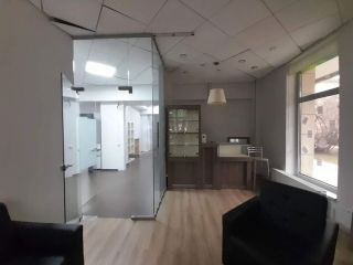Продам помещение под офис на первой линии отдельный вход фото 8 Москва